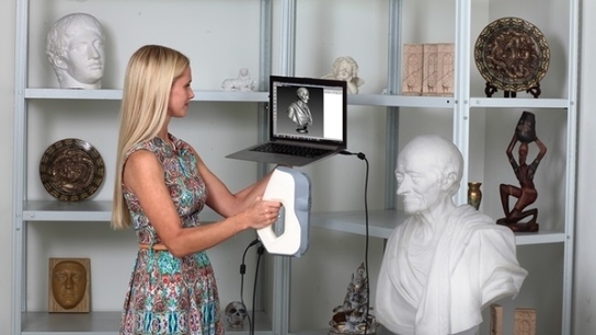 3D Master with Artec 3D scanners attending the Heritage Fair