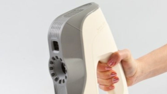 iReviews names Artec Eva the best 3D scanner under $50,000