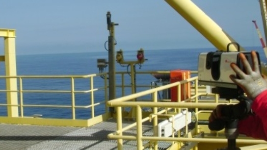 Artec Leo and Ray join forces to fabricate replacement 15-meter pipe in an offshore vessel
