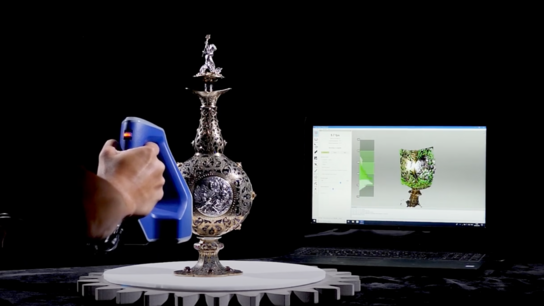 Creating a 3D printed replica of a flask with Artec Space Spider
